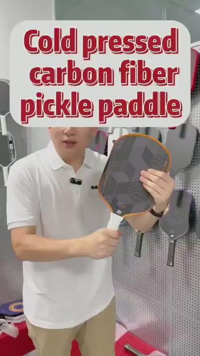 Pickleball paddle packing and shipment